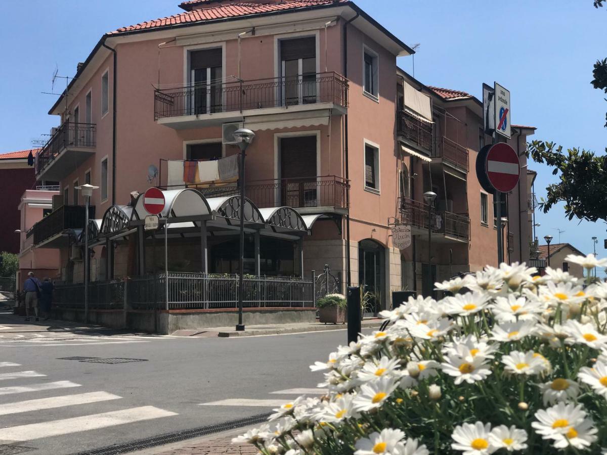 Apartmán Civico 171 Borgio Verezzi Exteriér fotografie